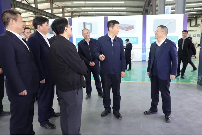 陜西省委常委、延安市委...